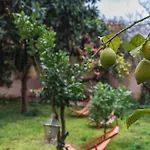 Apartament Secret Garden House Lizbona